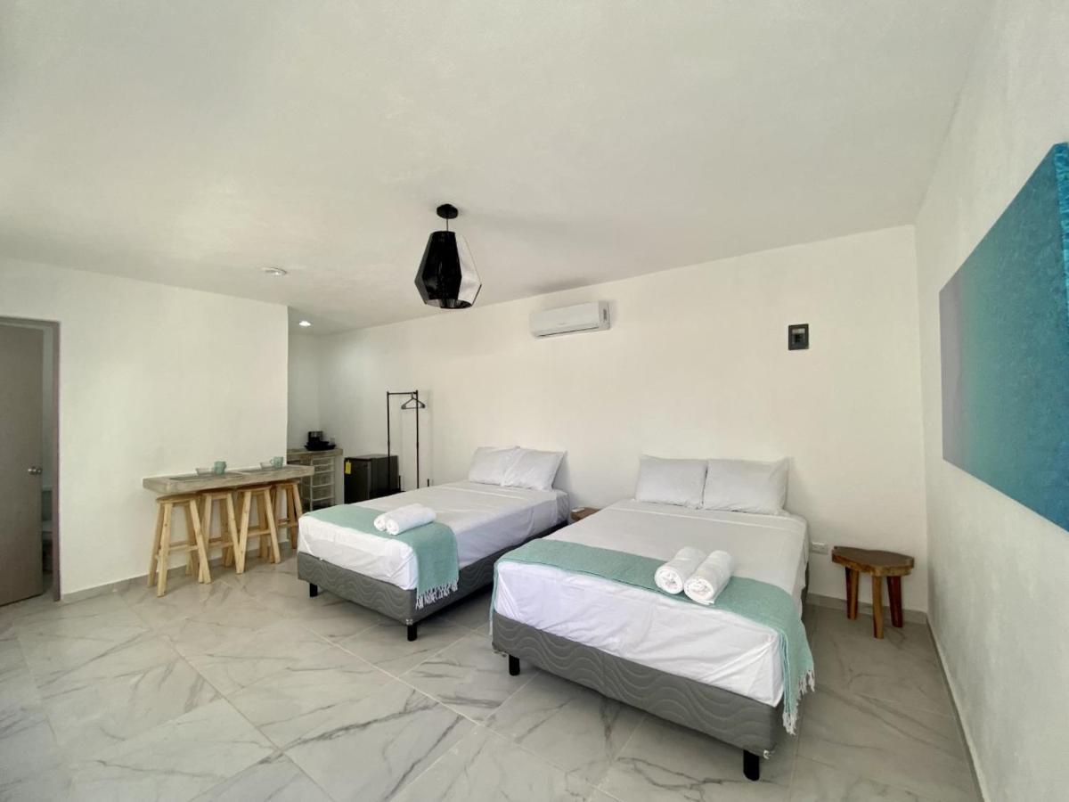 Casa Colibri El Cuyo Aparthotel Exterior photo